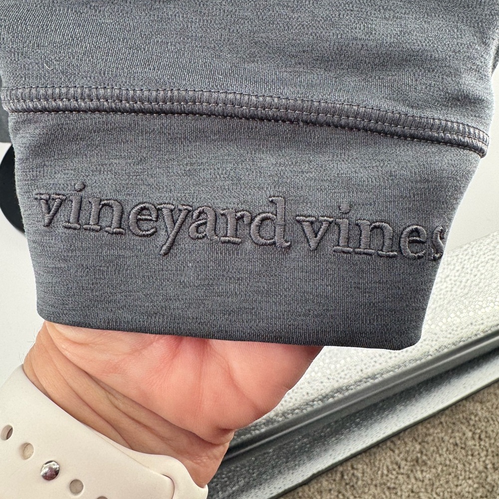Vineyard Vines Men's Charcoal Heather Palmetto Golf Quarter-Zip size XL - Picture 3 of 6